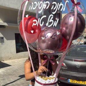 מארז כדור פורח פררו רושה ופרחים s – תמונה 2